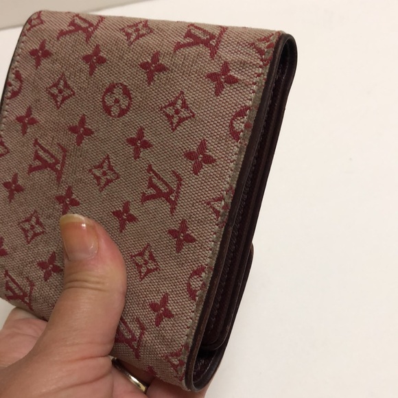 Louis Vuitton Pink Min Lin wallet - Picture 5 of 17